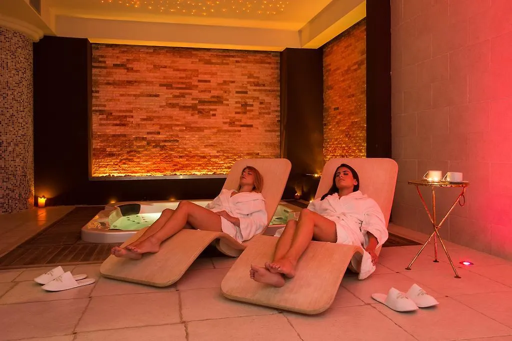 Marina Holiday & Spa Balestrate 4*,